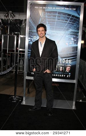 LOS ANGELES - JAN 23:  Matthew Atkinson arrives at  the "Man On A Ledge" Los Angeles Premiere at Graumans Chinese Theater on January 23, 2012 in Los Angeles, CA