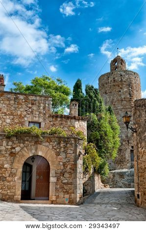 หอหินในสวยงามเมืองของ Peratallada สเปน