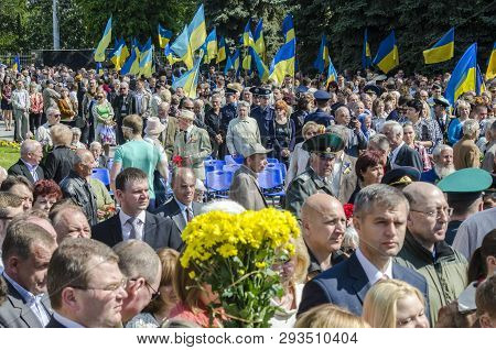 Lutsk , Ukraine, May 9, 2014: Victory Day, People Column