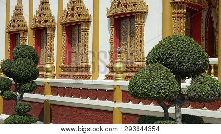 Wat Tongchai Temple Complex In Phetchaburi
