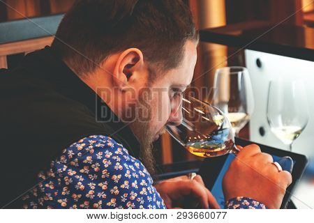 Cavist, Sommelier. Training In School Sommelier. Wine Tasting. Tinted
