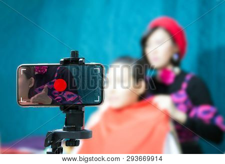 Digital Broadcast Reccord Online With Mobile Phone For Clip Production In Digital Communication For 