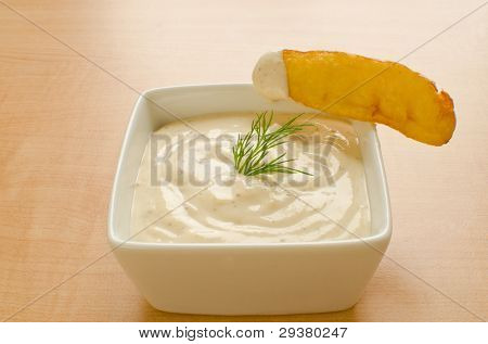 Salsa all'aglio (aioli)