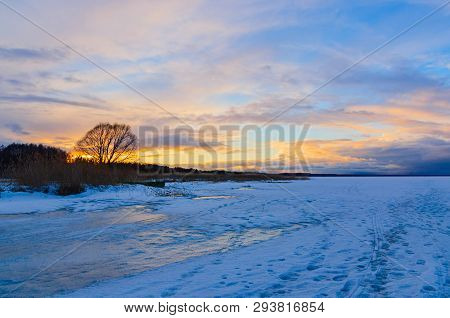 Sunset On The Lake Plescheevo, Pereslavl-zalessky, Yaroslavl Region, Russia. March 2019