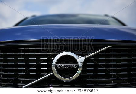Logo Of Volvo Cars