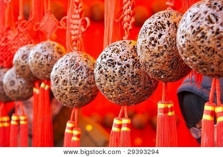 ลูกบอลที่ตกแต่งในวันหยุด