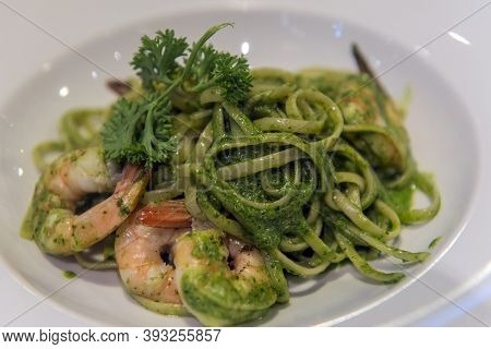 Pasta With Shrimps