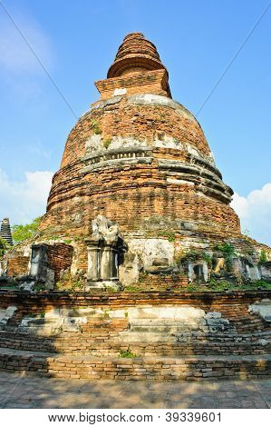 Romjai a Pagoda