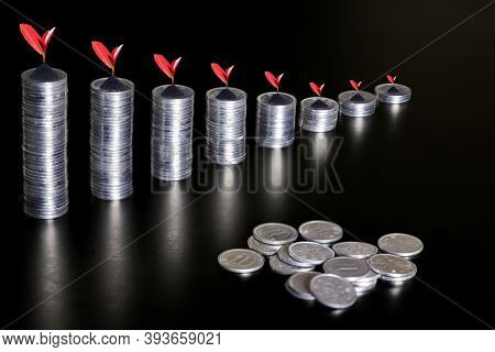 Money Bar Chart Behind The World Economic Investment Concept On A Black Background And The Growth Of