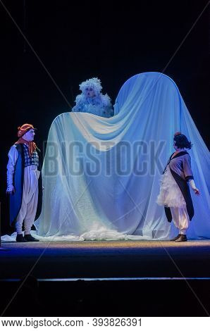 20201107. At The Ark At Eight.