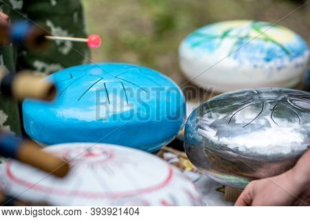 Exotic Percussion Instrument The Hang. Metal Multicolored Glucophone