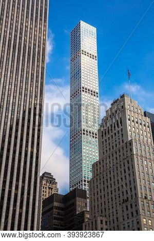 New York City, Usa - March 29, 2020: 432 Park Avenue Condominiums In New York City, Ny, Usa