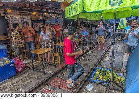 Mae Klong, Thailand 06,07,2019  Maeklong Railway  Market Is A Traditional Thai Market Selling Fresh 