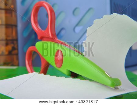 paperi ja sakset
