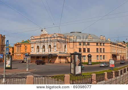 Circus Ciniselli (1877) In Saint Petersburg