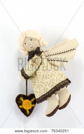 Angel girl with heart