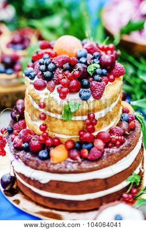 naked wedding cake