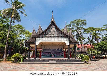 Taman Mini Indonesia