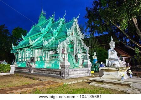 Wat Sri Suphan