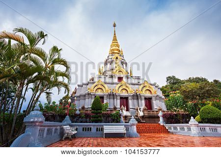 Wat Santikhiri