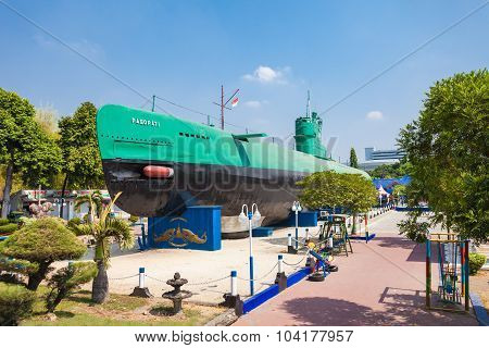 Pasopati Submarine Monument