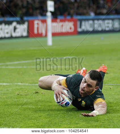 LONDON, ENGLAND - OCTOBER 07 2015: The 2015 Rugby World Cup Pool B match between South Africa and USA at The Olympic Stadium on October 7, 2015 in London, United Kingdom 