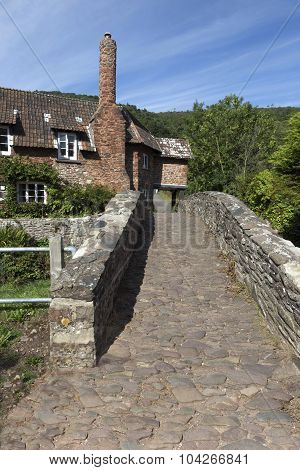 Packhorse Bridge