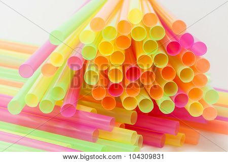 Vibrant Colors Drinking Straws Plastic Type