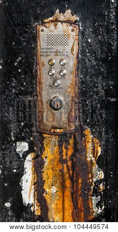 Rusty Old Glasgow Flat Buzzers