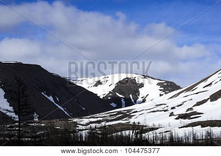 The Mountains In Winter