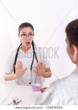 Doctor Refusing Bribing