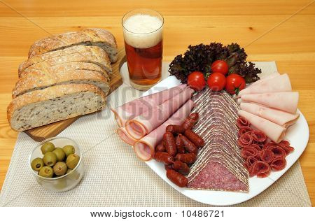 จานไส้กรอก