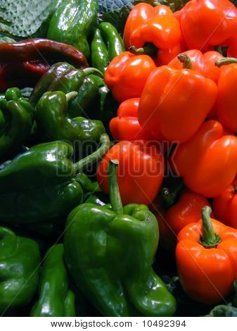 Peperoni rossi e verdi