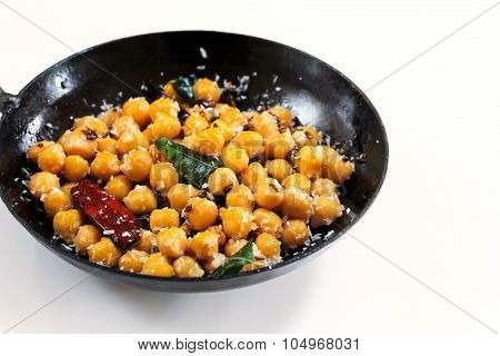 Sundal -South Indian Snack made with boiled chickpeas