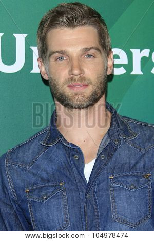 LOS ANGELES - AUG 12:  Mike Vogel at the NBCUniversal 2015 TCA Summer Press Tour at the Beverly Hilton Hotel on August 12, 2015 in Beverly Hills, CA