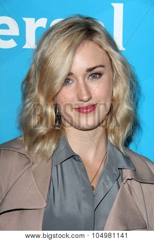 LOS ANGELES - AUG 12:  Ashley Johnson at the NBCUniversal 2015 TCA Summer Press Tour at the Beverly Hilton Hotel on August 12, 2015 in Beverly Hills, CA