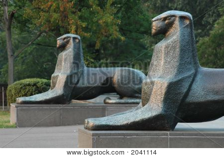 Leones de bronce en el carillón de Países Bajos