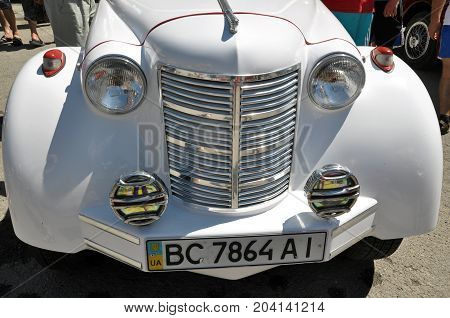 Chortkiv - Ternopil - Ukraine - 12 July 2016 Day Chortkiv front of City Hall hosted an exhibition of vintage cars. Details of the hull and cabin
