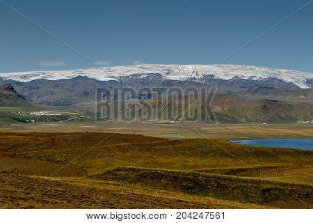 View of Katla mountain in Iceland .