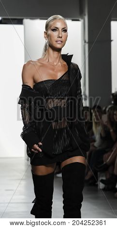 Hakan Akkaya Spring/summer 2018