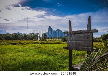 Khao Aok Talu mountain a mountain located in the middle of Phatthalung province.