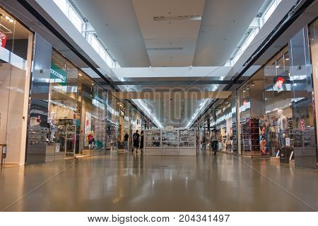 Factory Outlet Shopping Mall