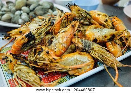The shrimps burn serve on dish at Ayutthaya Thailand.