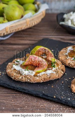 Multigrain Crispread Appetizer
