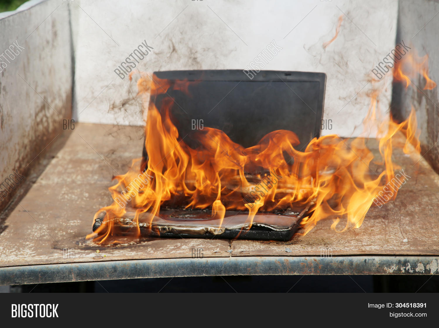 Computer Fire. Laptop Image & Photo (Free Trial) Bigstock