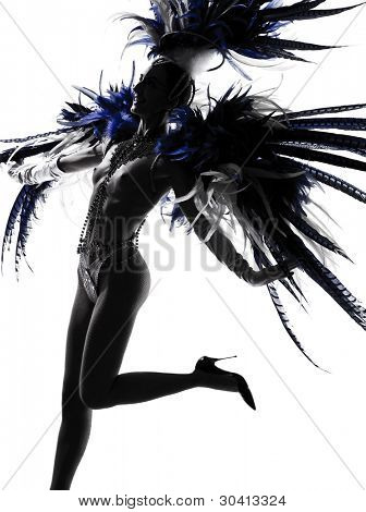 kvinde showgirl danser revue dans i studio isoleret på hvid baggrund