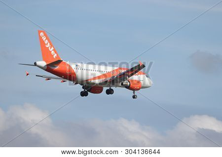 Amsterdam, The Netherlands - May 30th 2019: Oe-lkg Easyjet Europe Airbus A319-100 Final Approaching 