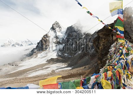 Renjo La Pass Trekking ,one Of The Best Famous Nepal High Passes Trekking Is Beautiful Adventurous T