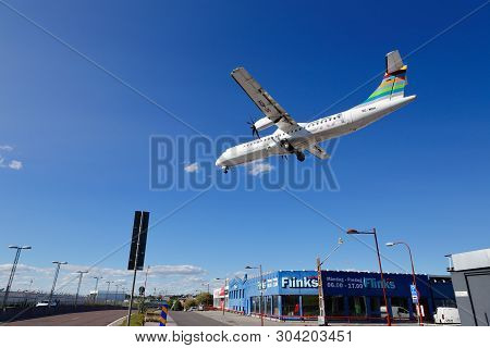 Stockholm, Sweden - May 31, 2019: Braathens Regional Airlines, Bra,  Atr 72-500 (se-mdh) On Final Ap