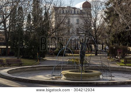 Hisarya, Bulgaria - December 26, 2018:  Fountain At The Center Of Town Of Hisarya, Plovdiv Region, B